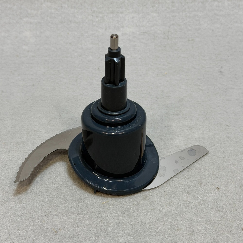 Cuisinart Food Processor Replacement FP-7CB FP-9CB Metal Chopping Blade‎ W/Stem